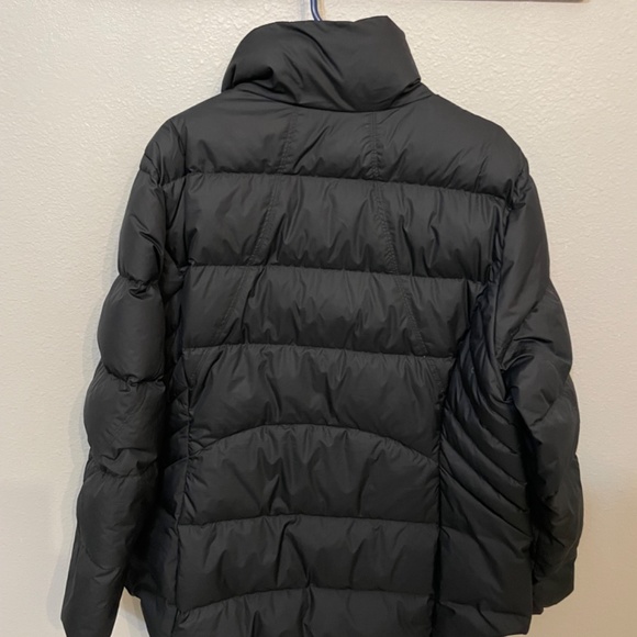 Athleta Black Puffer Jacket - Picture 2 of 5